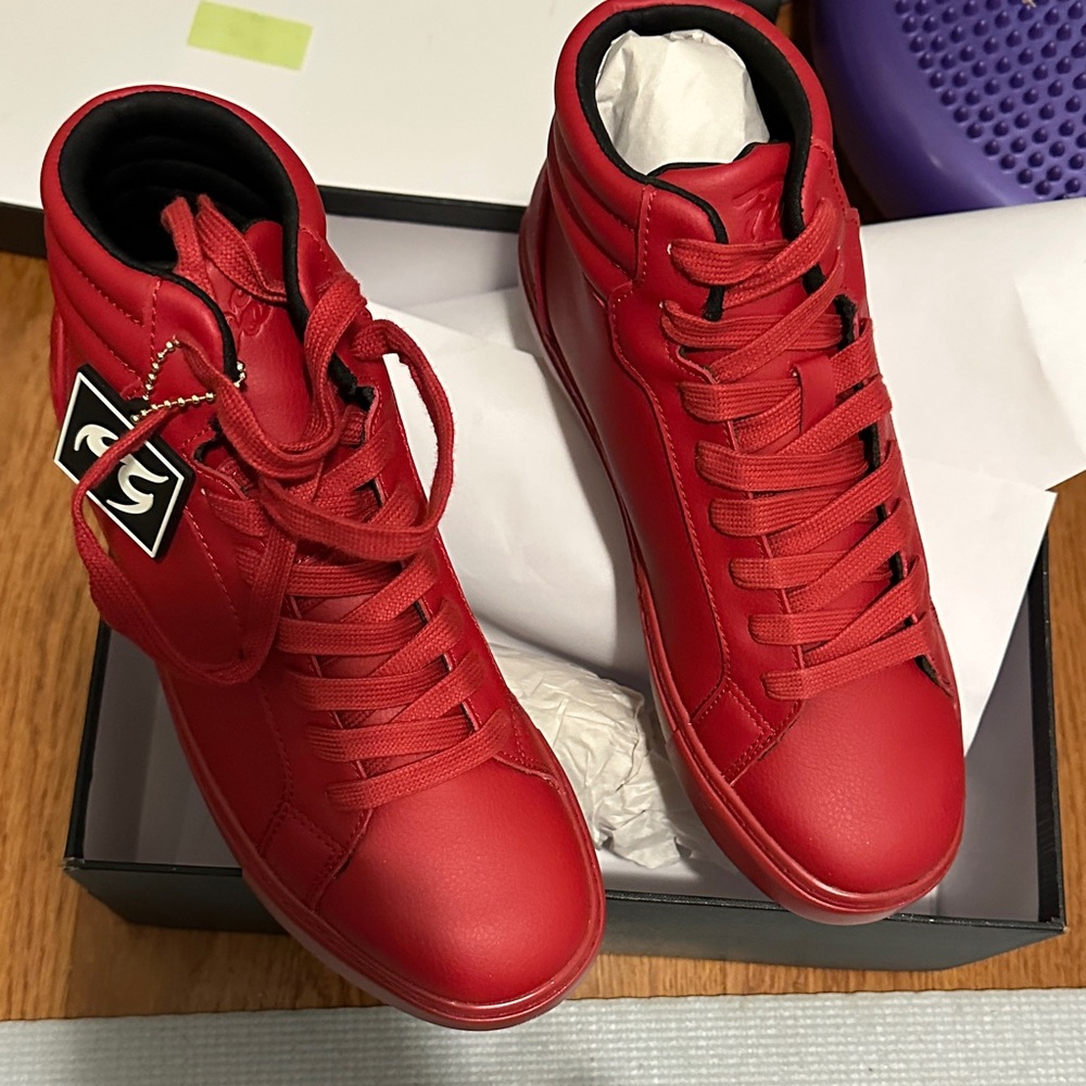 FUEGO 🔥 Red High-Top DANCE 💃 Sneakers